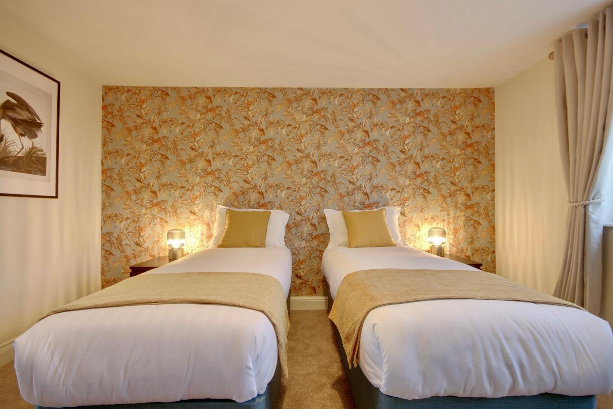 Orange Grove Hotel & Gardens Sarisbury Green Exterior photo